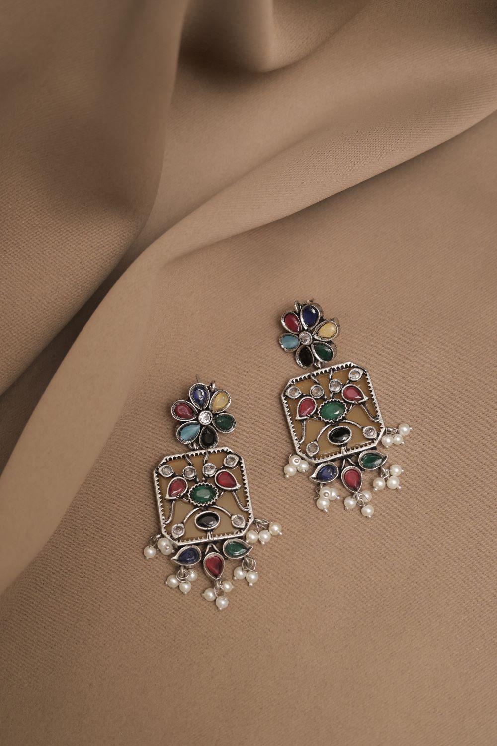 Silver Look-Alike Chain Pendant with Multicolor Cabochon Flowers