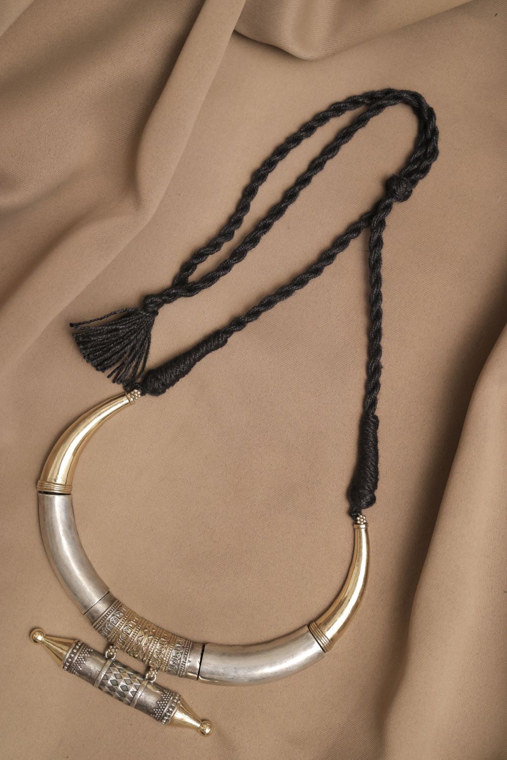 Silver Look-Alike Two Tone Crescent Choker