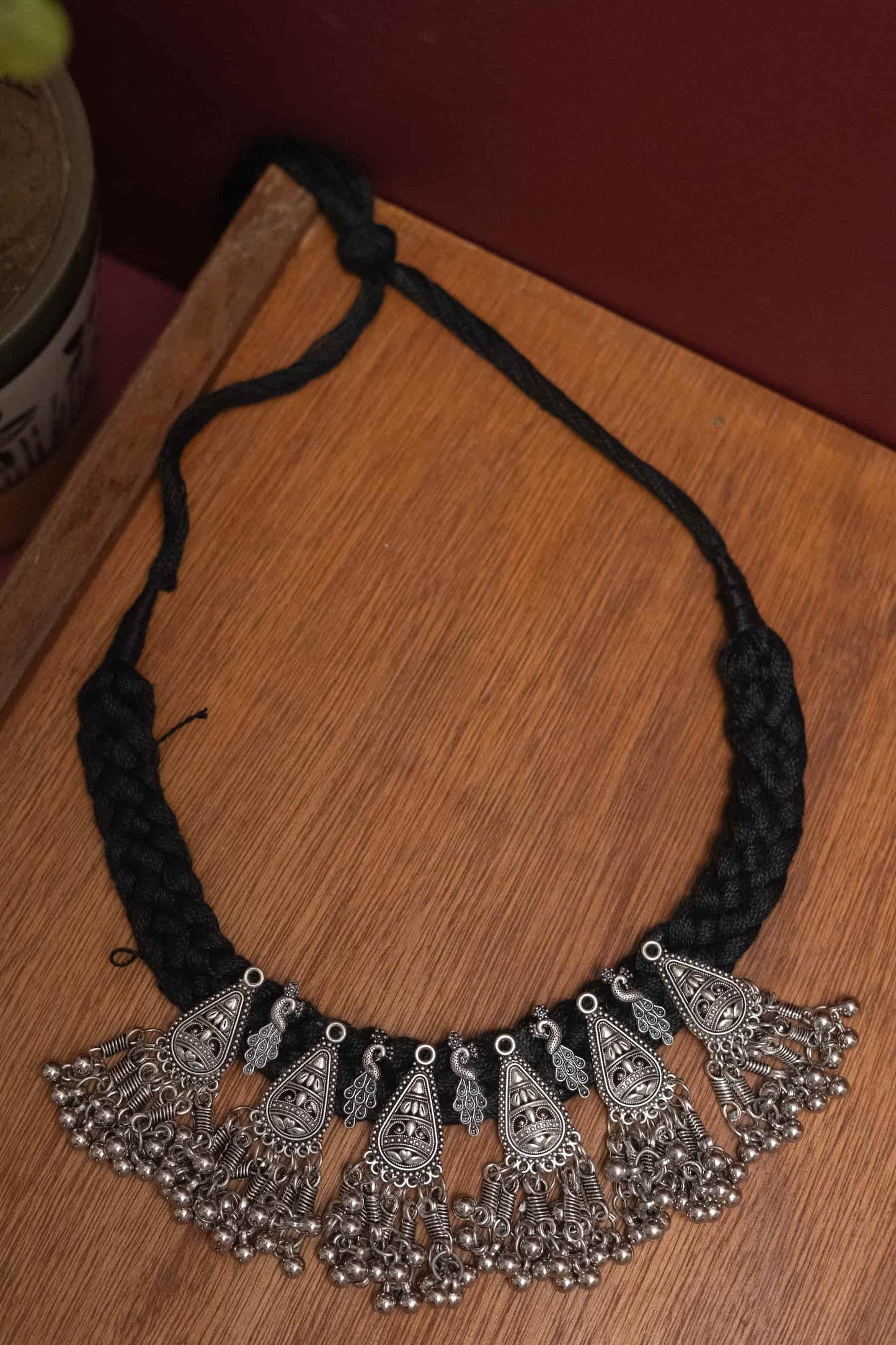 Oxodise Choker with Dangling Silver Beads