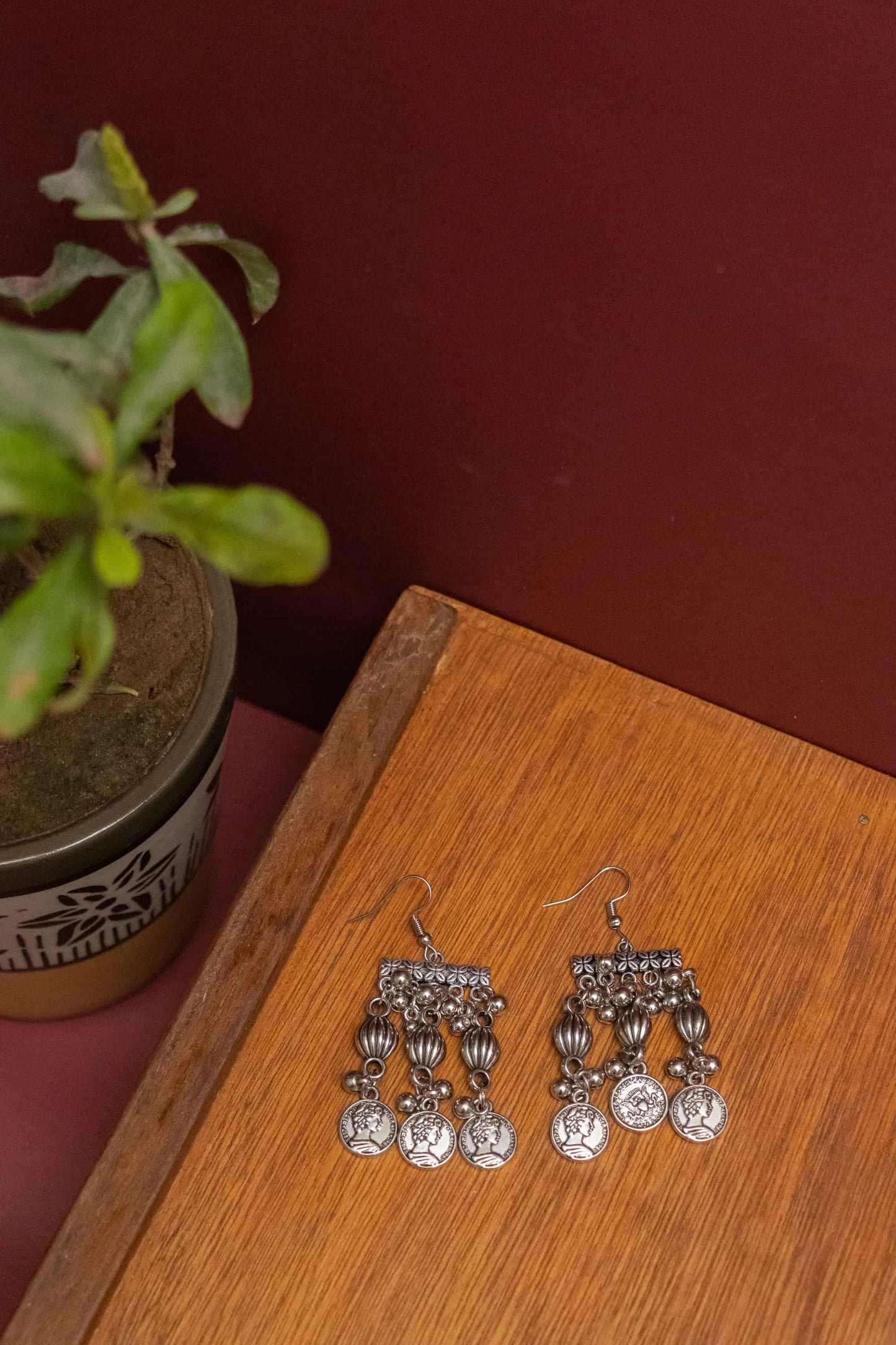 Oxodise Silver Elephant & Coin Double-Layer Necklace
