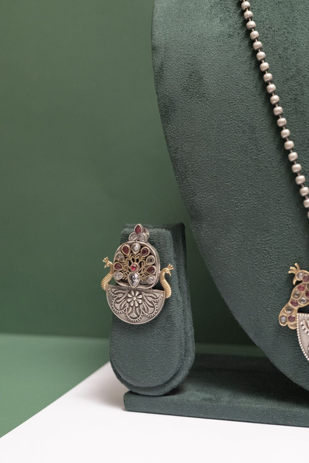 Silver Look-Alike Peacock Motif Necklace with Tree Design