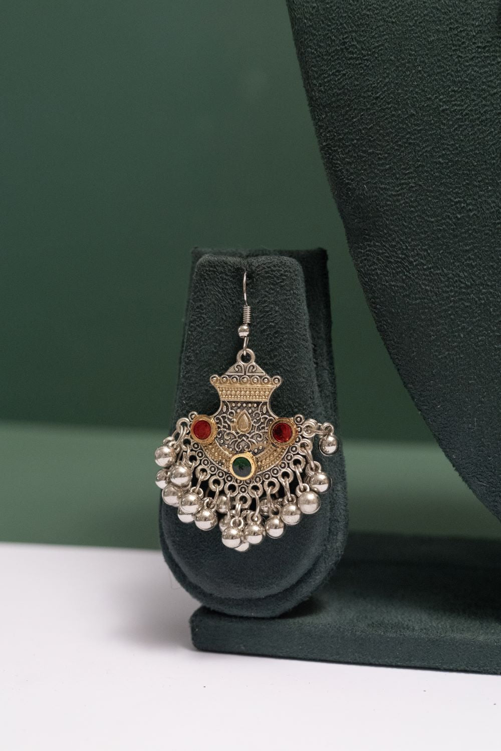 Oxodise Floral Pendant Necklace with Dangling Beads