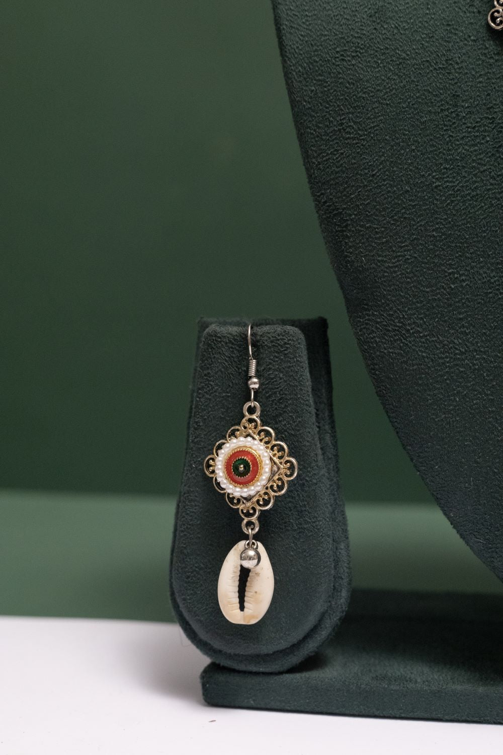 Oxodise Two Tone Mandala Kodi Necklace with Round Charm