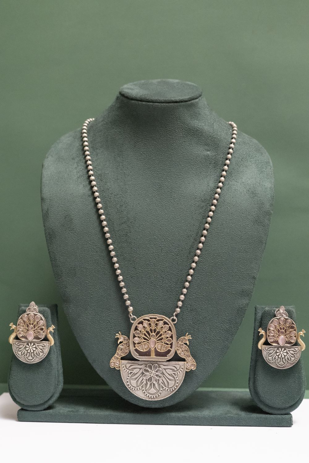 Silver Look-Alike Peacock Motif Necklace with Tree Design