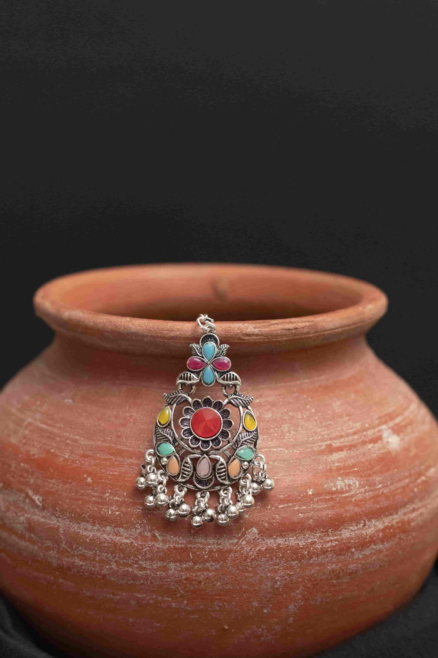 Oxodise Meena Choker Necklace Set with Round Cabochon Stones