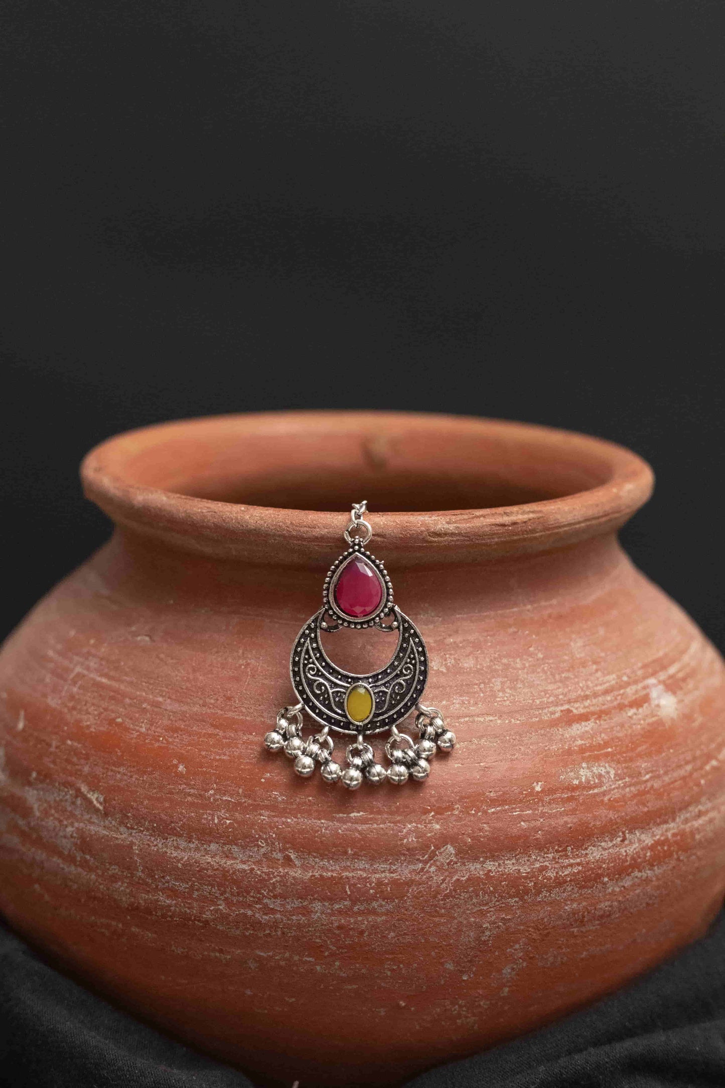 Oxodise Multi-Stone Choker Set with Earrings & Earrings