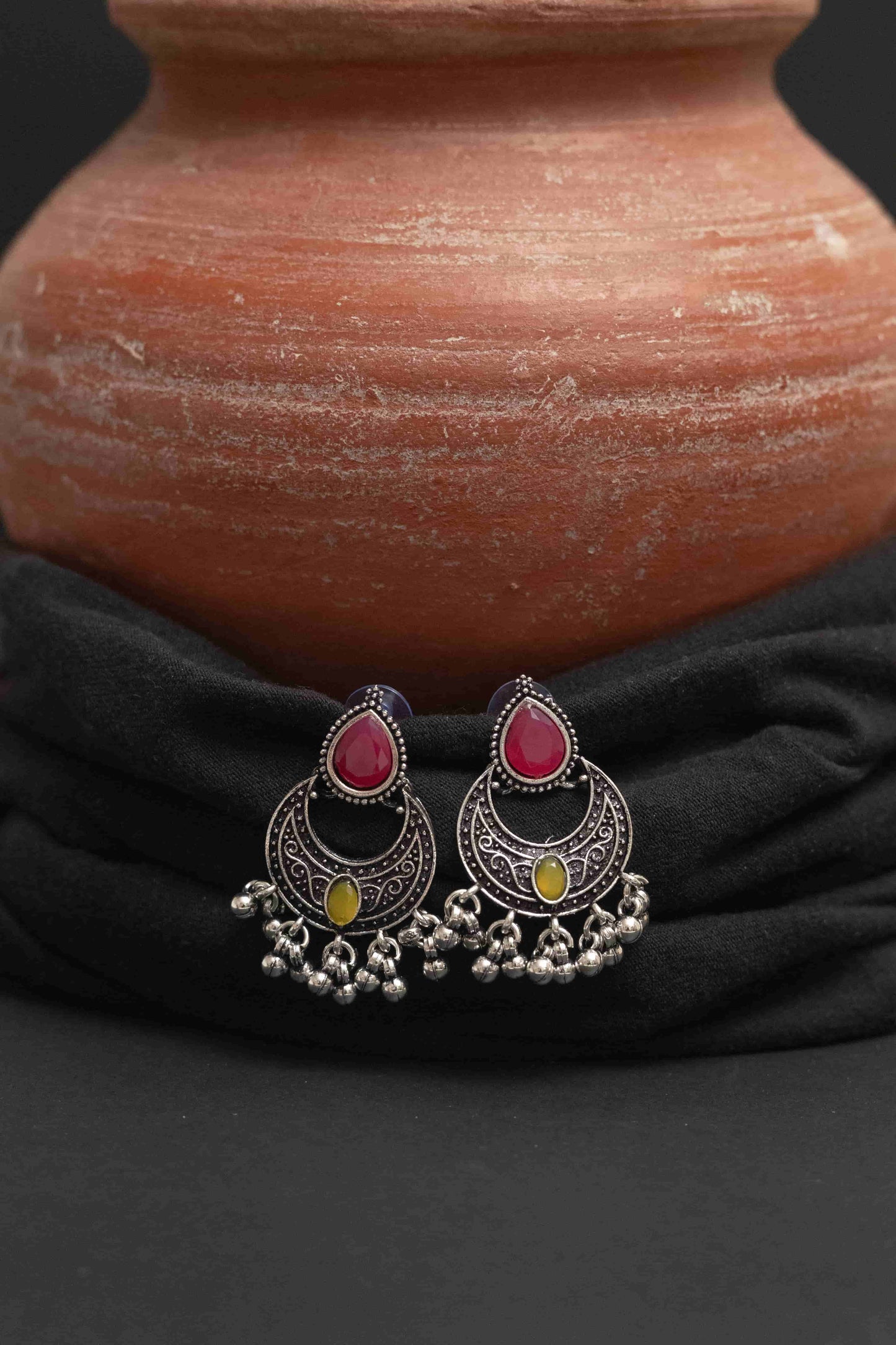 Oxodise Multi-Stone Choker Set with Earrings & Earrings