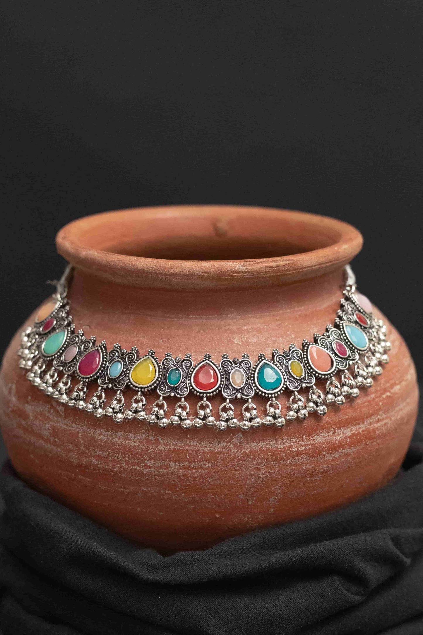 Oxodise Multi-Stone Choker Set with Earrings & Earrings