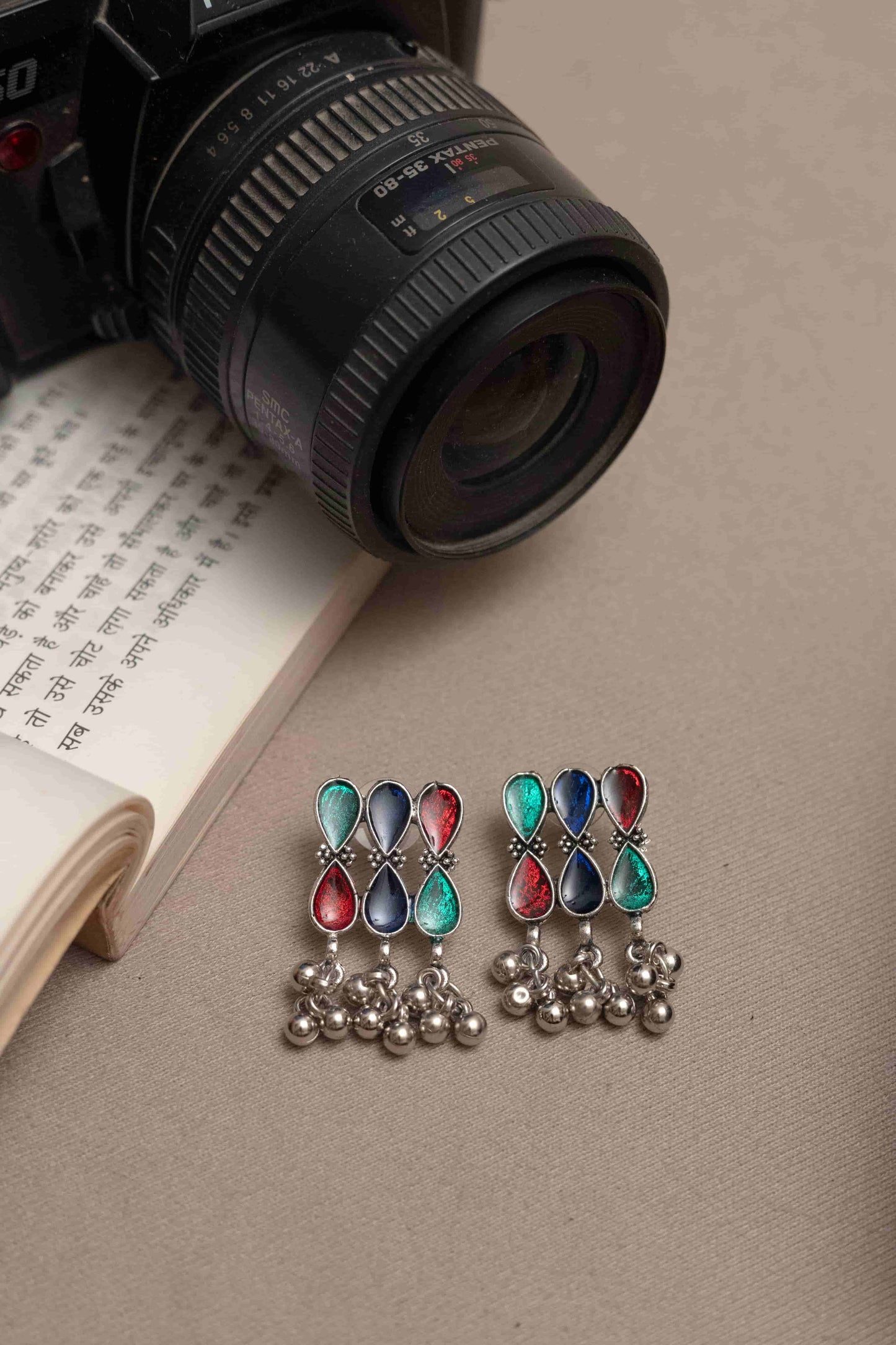 Oxodise Meena with Dangling Beads and Round Charm
