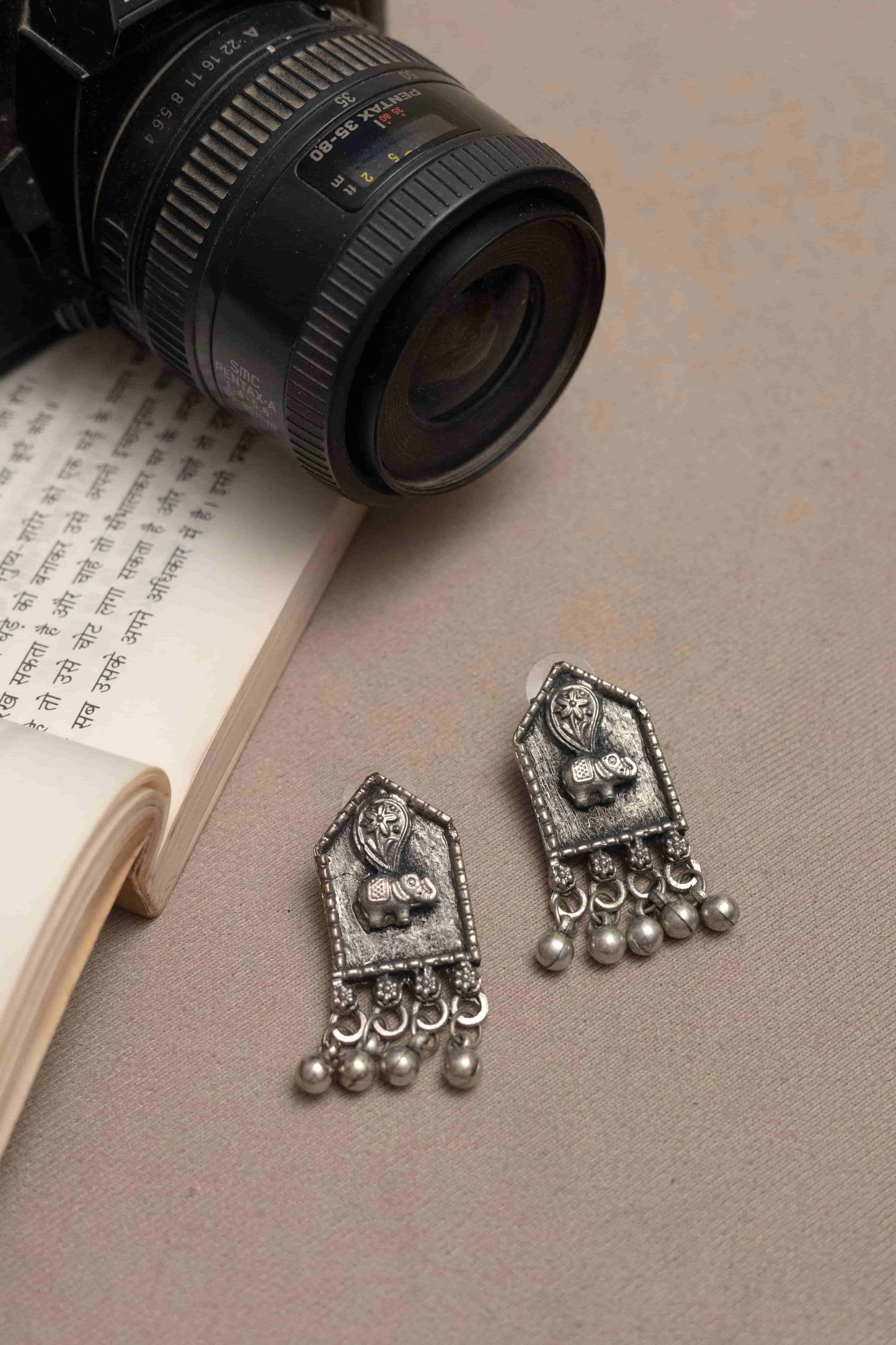 Oxodise Tribal Pendant Necklace with Intricate Design