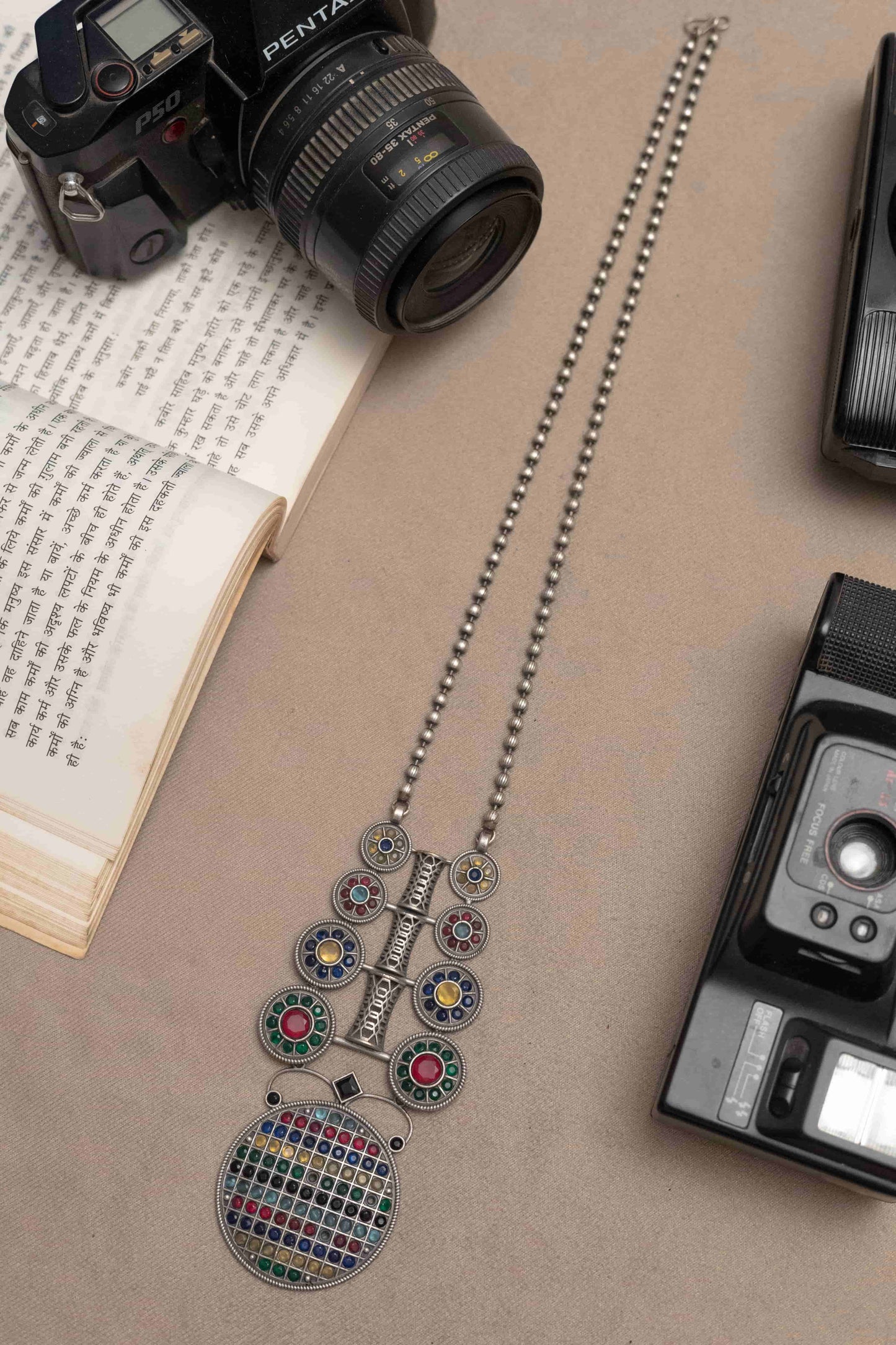 Silver Look-Alike Stone Necklace