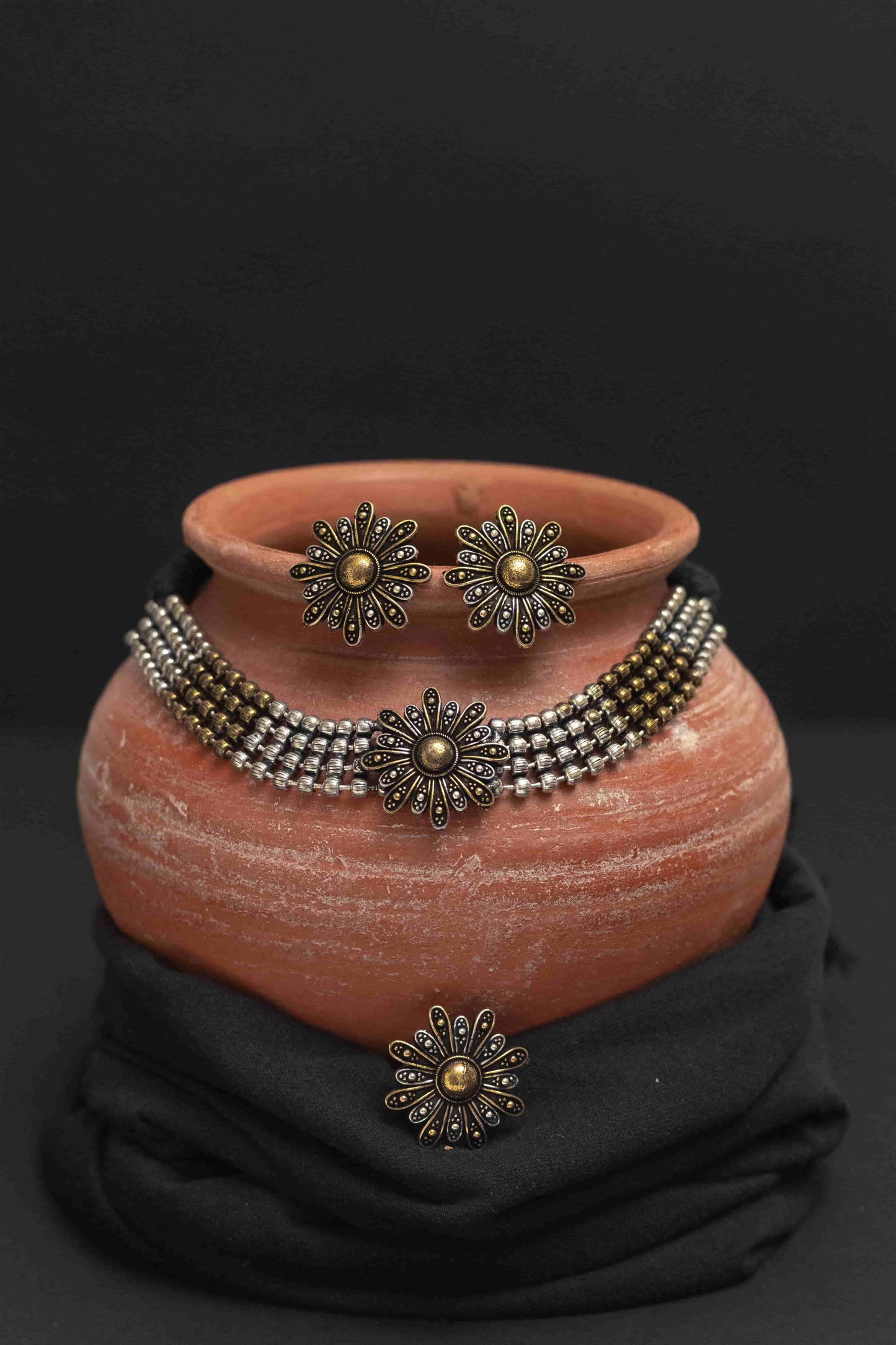 Oxodise Combo Two Tone Choker with Floral Charm & Tika