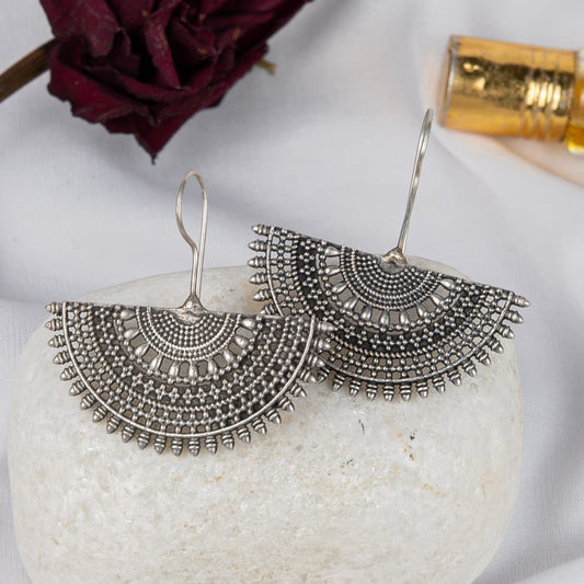 Silver Look-Alike Fan-Shaped Earring with Heritage Motifs
