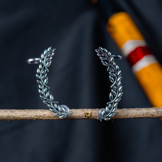 Oxodise Laurel Leaf Design Earrings