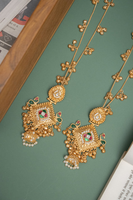 Silver Look-Alike Gold Earing with Square Meenakari Center