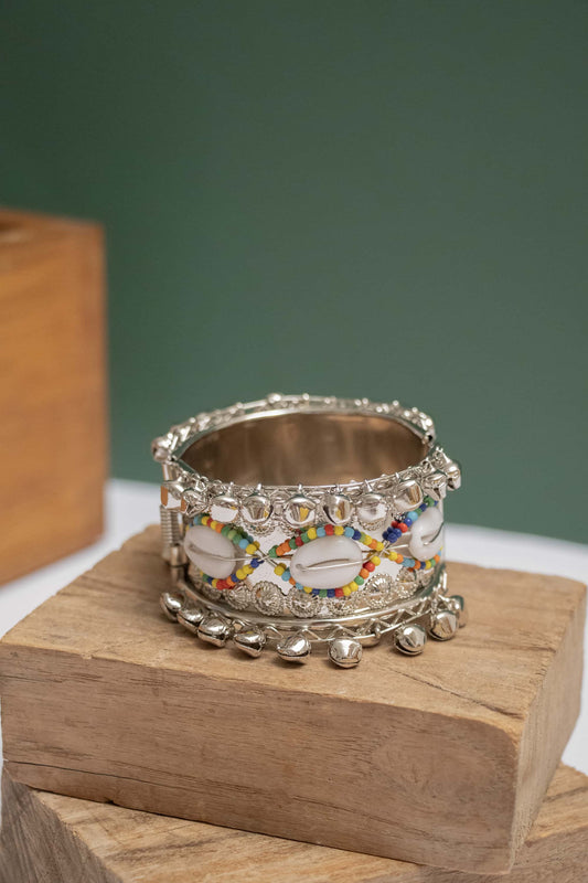 Openable Oxodise Kada with Dangling Bells & Kodi (Cowrie Shells)