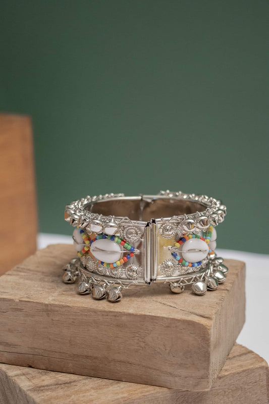 Openable Oxodise Kada with Dangling Bells & Kodi (Cowrie Shells)