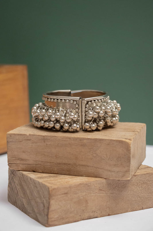 Openable Oxodise Kada with Double Layered Dangling Beads