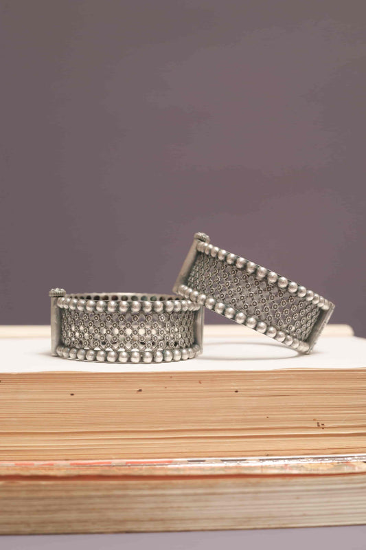 Silver Look-Alike Beaded Mesh Kada