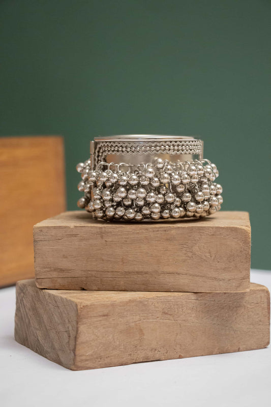 Openable Oxodise Kada with Triple Layered Dangling Beads