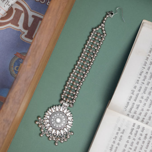 Oxodise Radiant Sunburst Tika with Dangling Beads