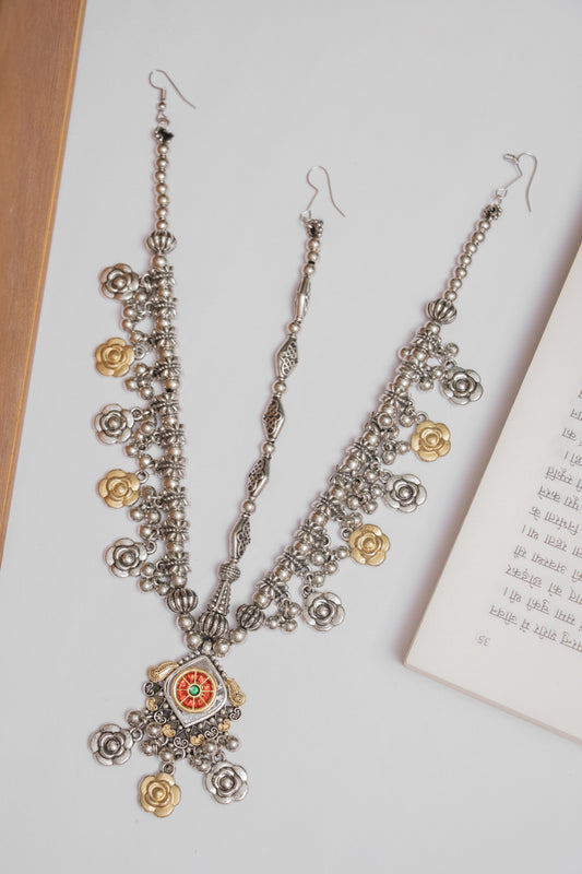 Oxodise Square Damini with Multicolor Cabochons & Dangling Flowers