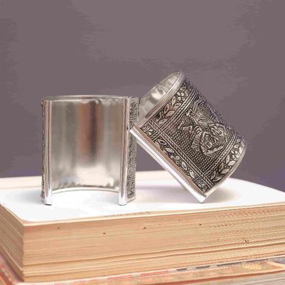 Adjustable Oxodise Heritage Carved Kada