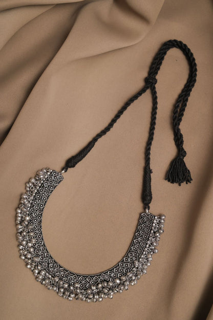 Silver Look-ALike Jadau Choker with Beaded Tassels