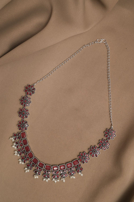 Silver Look-Alike Floral Necklace