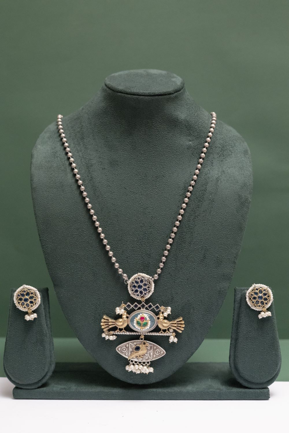 Silver Look-Alike Bird Motif Necklace Set with Gem Accents