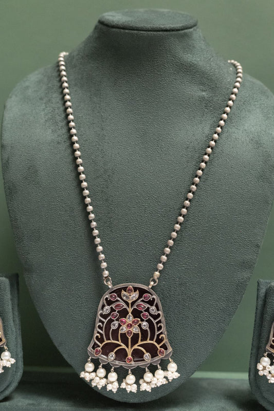 Silver Look-Alike Chain Pendant with Dangling  White Beads