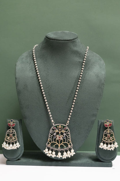 Silver Look-Alike Chain Pendant with Dangling  White Beads