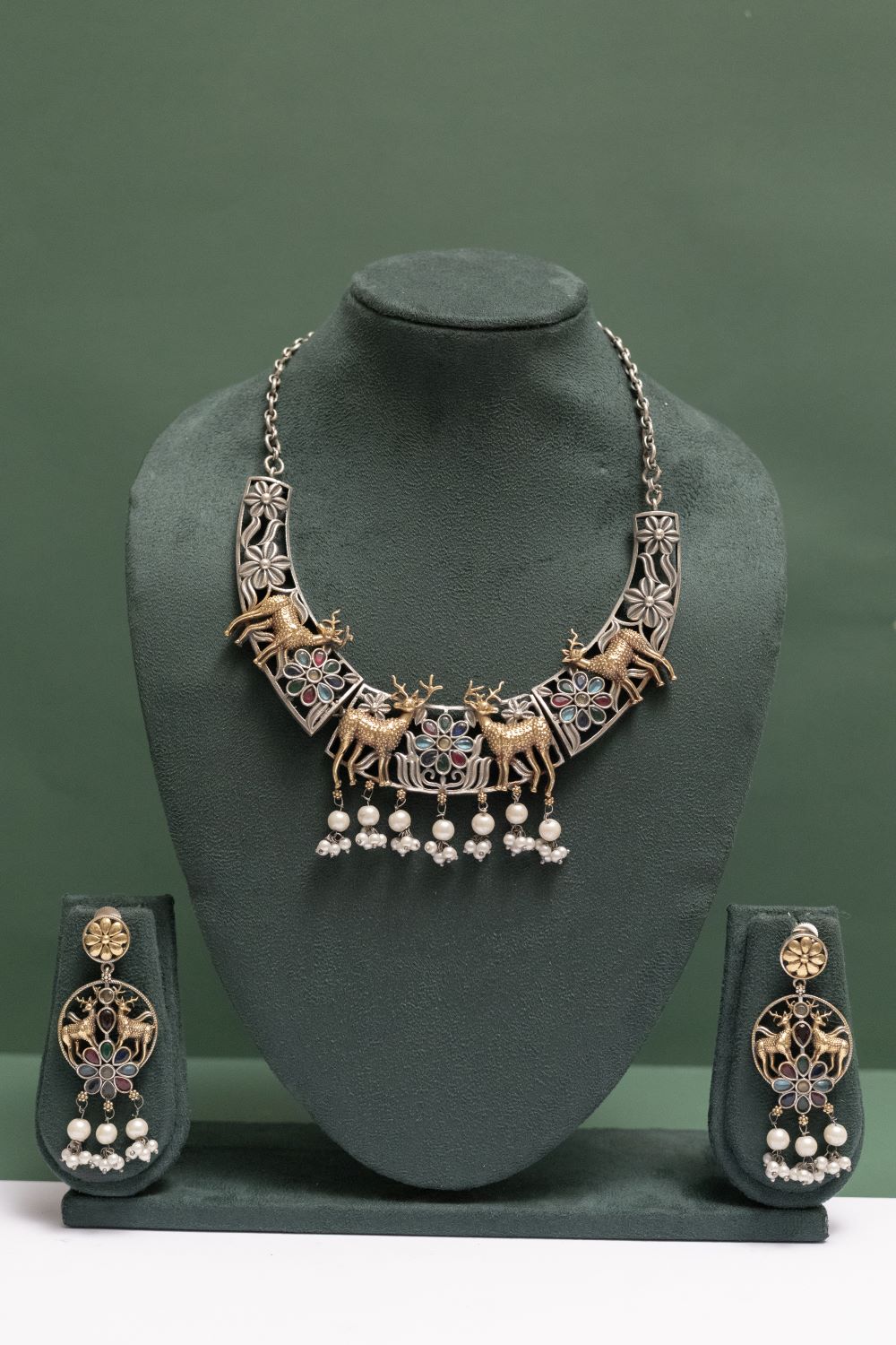 Silver Look-Alike Two Tone Royal Deer Motif Choker