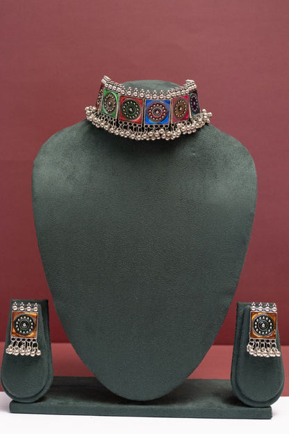 Oxodise Meena Necklace with Dangling Beads