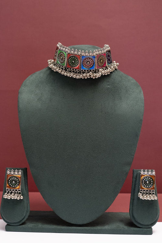 Oxodise Meena Necklace with Dangling Beads
