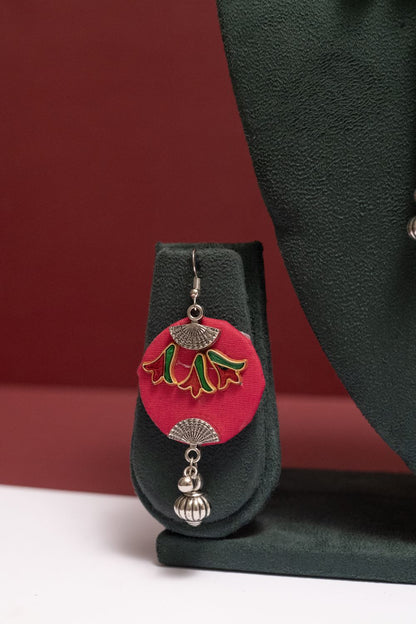 Fabric Palanquin  Necklace with Mace Drop