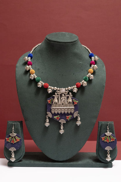 Fabric Palanquin  Necklace with Mace Drop