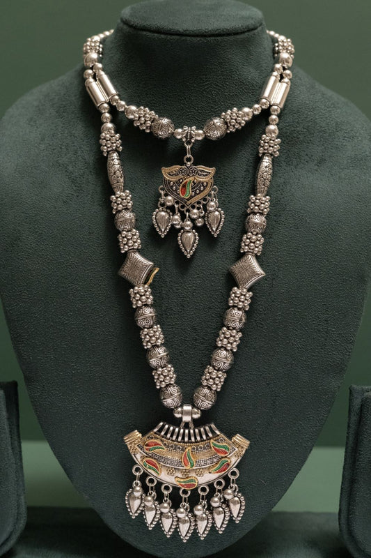 Oxodise Two Tone Paisley Theme Necklace with Dangling Leaf Drops