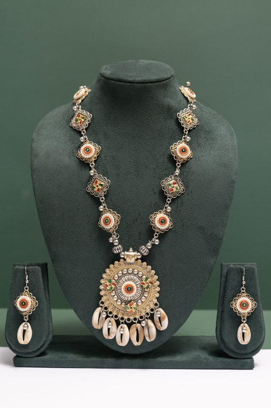 Oxodise Two Tone Mandala Kodi Necklace with Round Charm