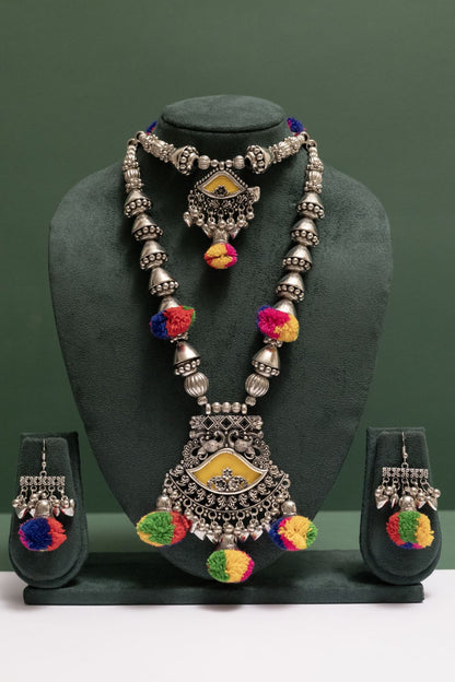 Oxodise Bell Chain Necklace with Dangling Pom Poms