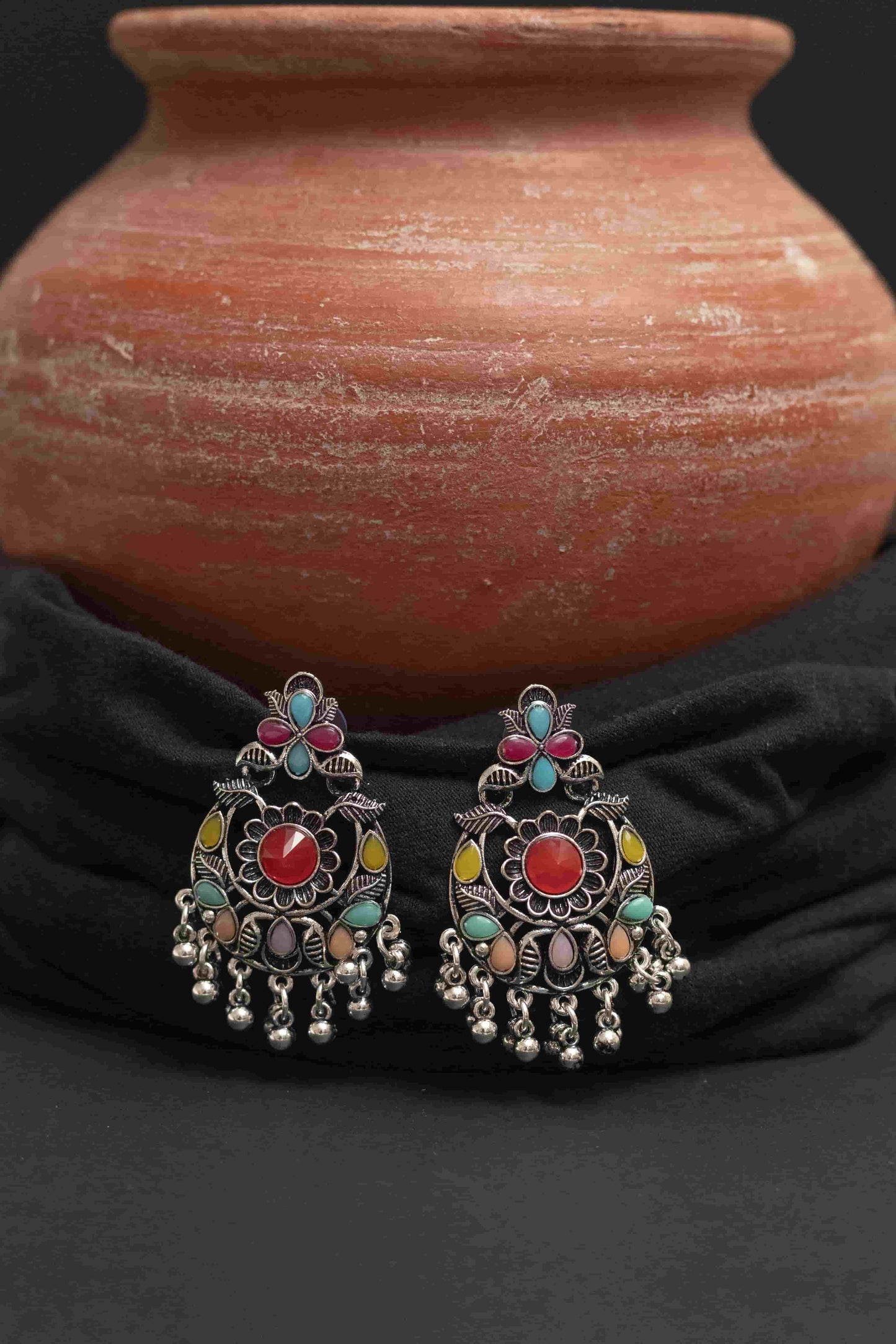 Oxodise Meena Choker Necklace Set with Round Cabochon Stones