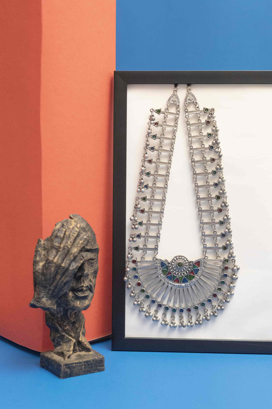 Oxodise Meena Fan-Shaped Pendant Necklace with Dual-Strip Chain
