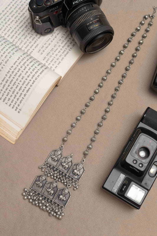 Oxodise Tribal Pendant Necklace with Intricate Design