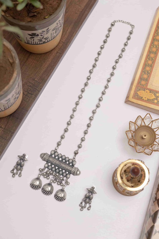 Traditional Oxodise Pendant Necklace & Earring Set