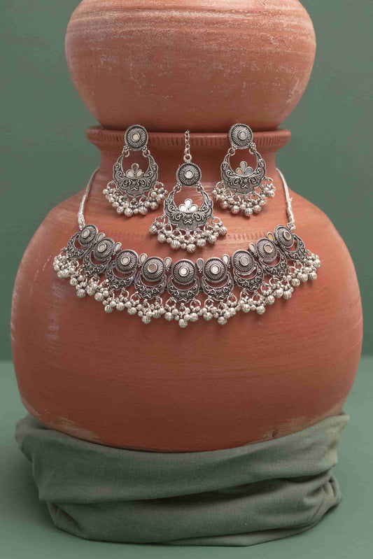 Oxodise Combo Mirror Crescent Pendant Choker with Dangling Beads
