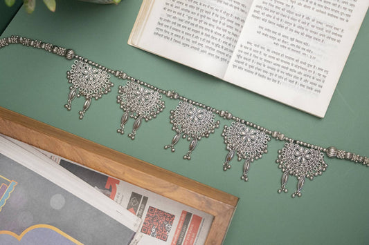 Oxodise Belt with Semi-Circular Leaf Charms